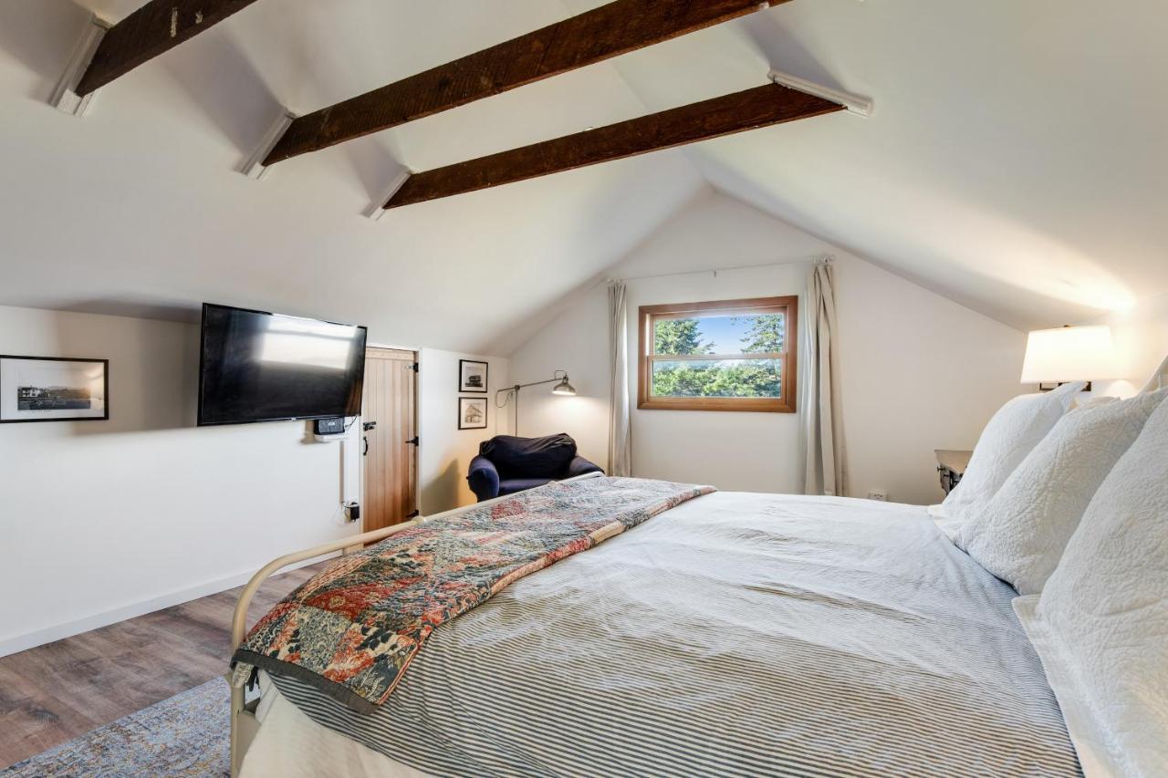 Historic Officer'S Farmhouse At Olf Coupeville Extérieur photo