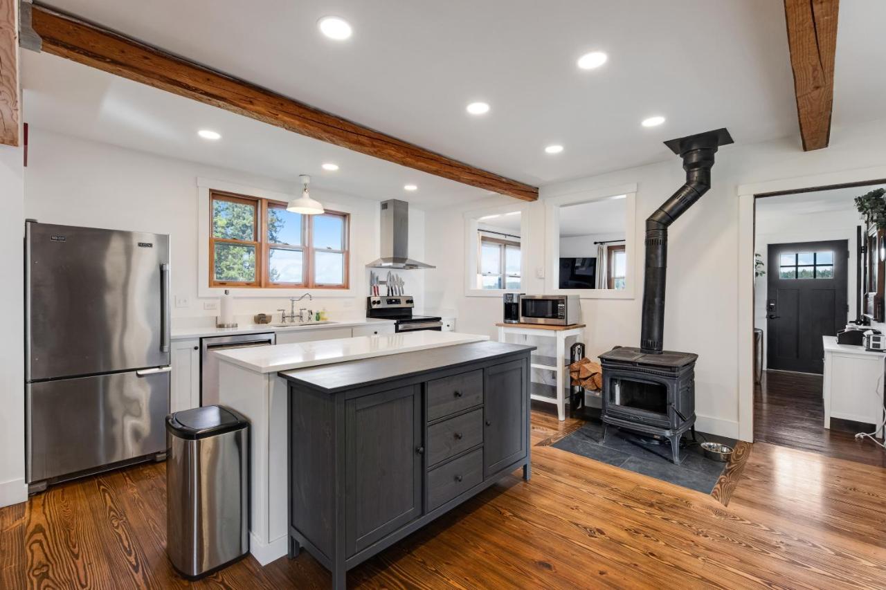 Historic Officer'S Farmhouse At Olf Coupeville Extérieur photo